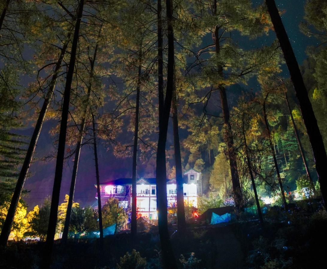 カソル Free Culture, Chalal Bed & Breakfast エクステリア 写真
